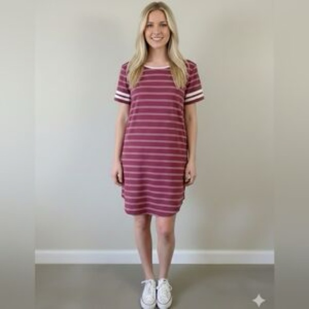 NWT. Pink Rose. Red & White Striped T-Shirt Dress. Size Large.